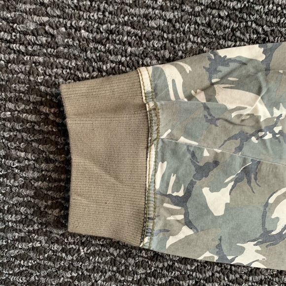 True Religion Joggers - Picture 3 of 7